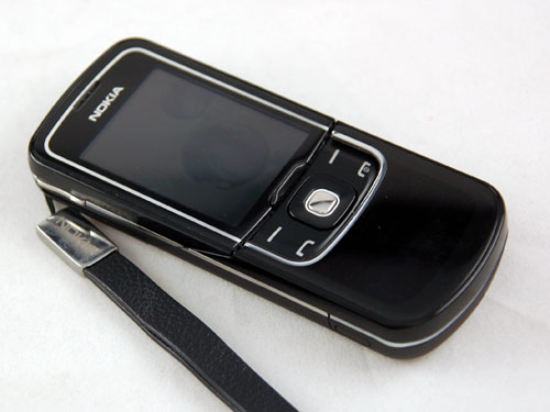 当年的奢华高贵之选，诺基亚8600