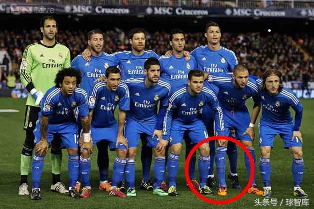 出场动作梅西c罗,颁奖会c罗起身名场面