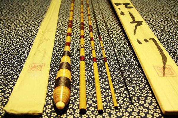 一条鱼竿一万元,一条鱼竿上千元