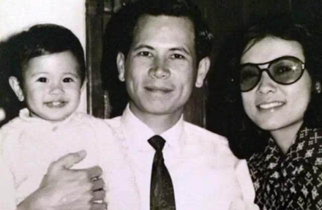 尹正和王宝强演的小品,尹正模仿王宝强全集