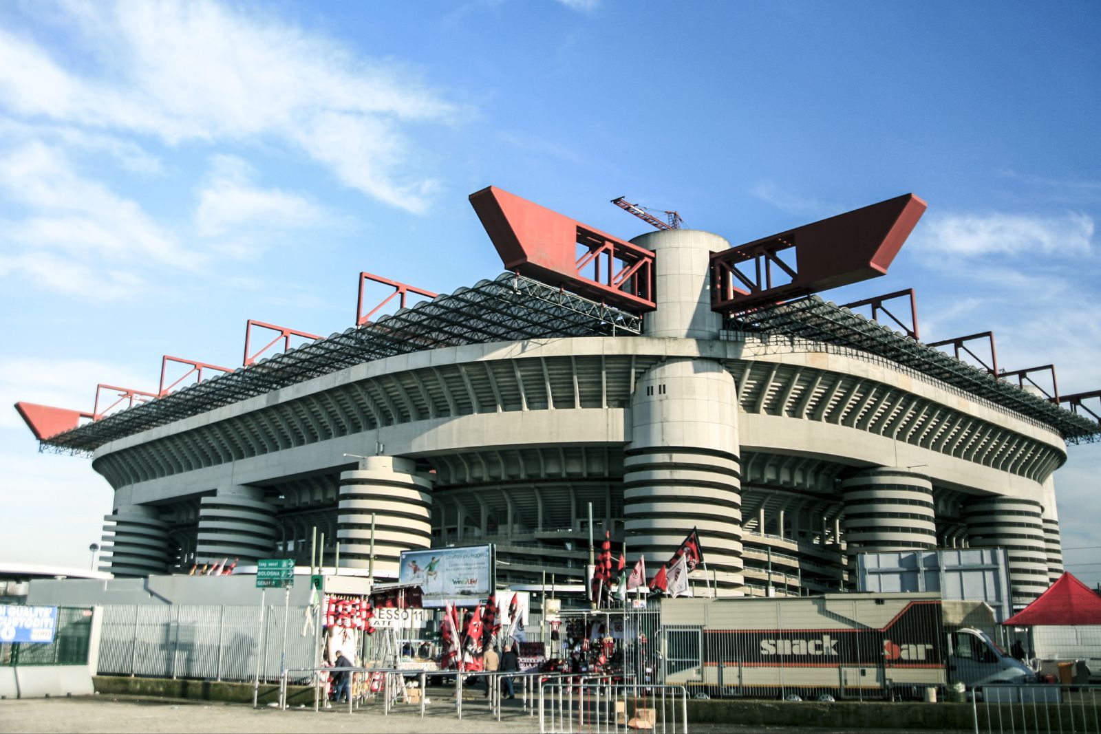 世界著名足球场有多少,世界足球场叫什么名字