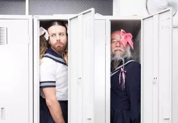 如果你有一个关系很好的异性朋友,如果你有两个异性朋友