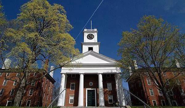 出国留学怎么花最少的钱,留学靠什么赚钱