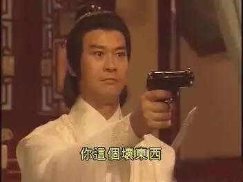 香港名嘴查小欣,查小欣评价