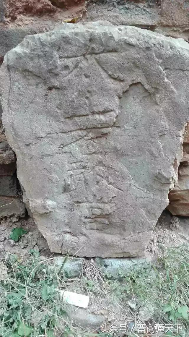 钟灵秀图片,钟灵秀一字马