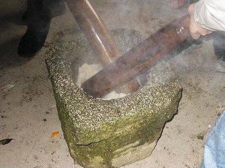 老家过年的糍粑,农村过年糍粑图片