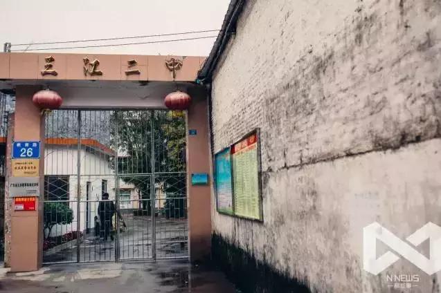 致所有在石滩读过书的同学,回去再看母校一眼吧!