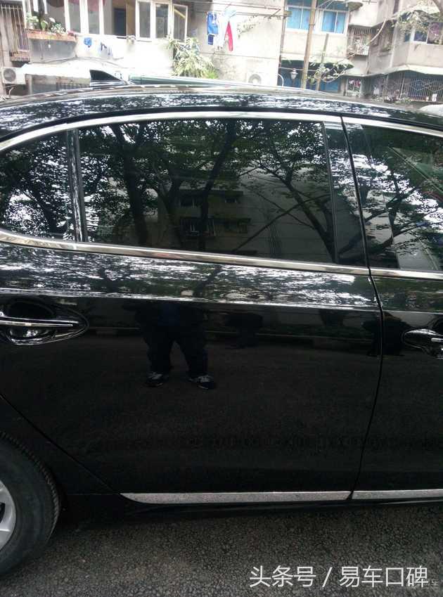 开着坐着舒服的豪华车,开着大气还舒服的车