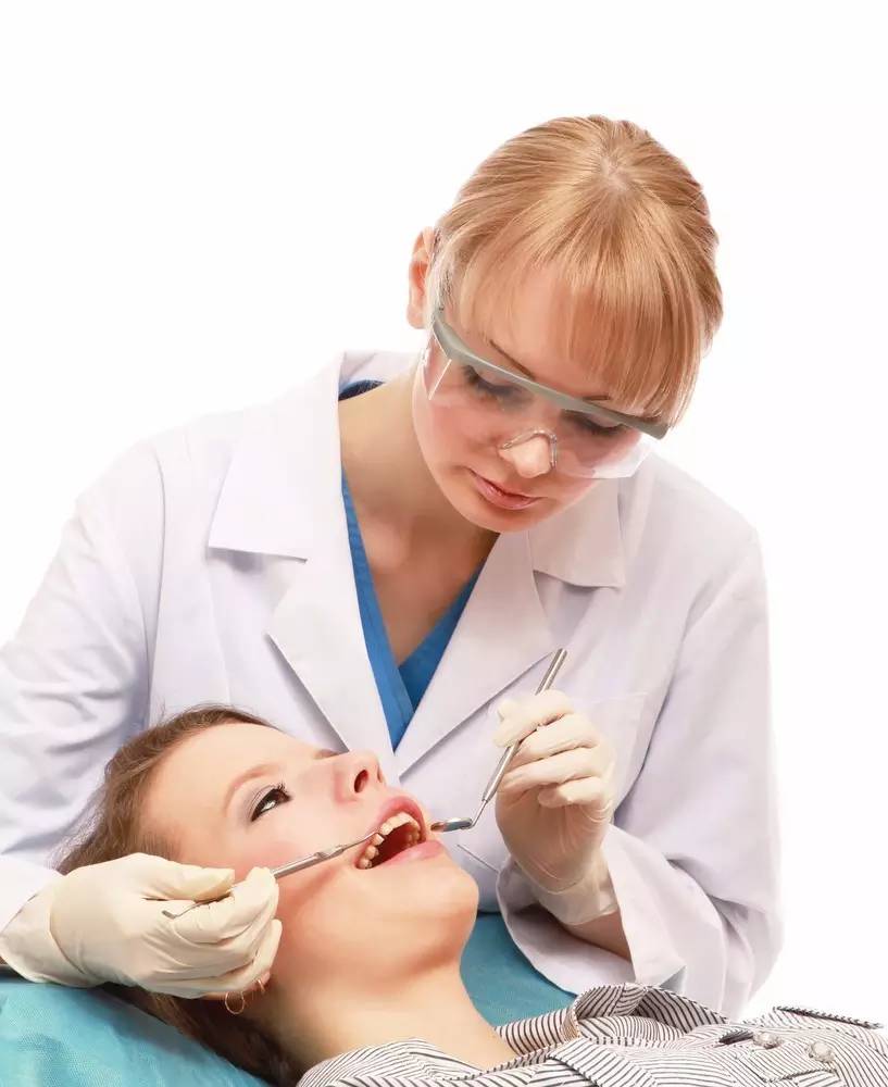 蛀牙不补怎么小洞变大了,蛀牙小洞不补大洞受罪