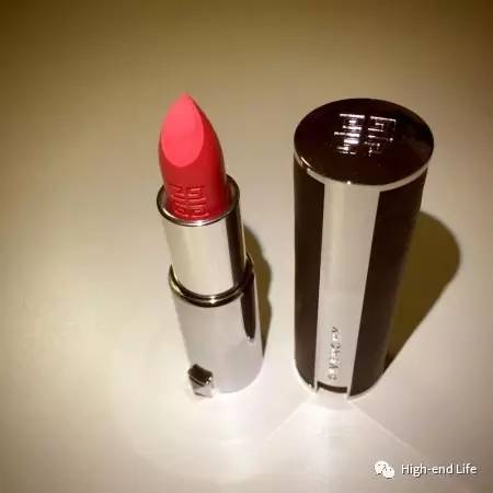 适合过年涂的口红色号,新年色号大牌口红