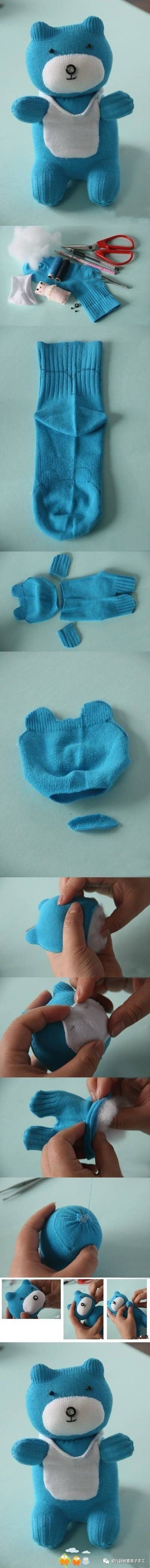 幼儿园废物利用手工袜子娃娃,给13cm的娃娃做鞋子和衣服袜子