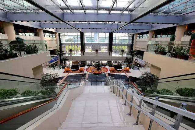 天河机场五星级酒店,五星酒店连住18天的感受