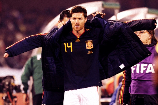 春节我们看完春晚再看足球圈里的帅哥，内含帅你一脸的卡卡