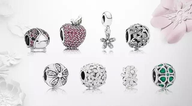 掉进盒子里的东西,掉进海绵宝宝的洞里