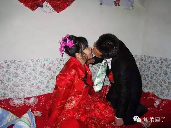 通渭民间习俗,甘肃定西通渭结婚习俗伴郎