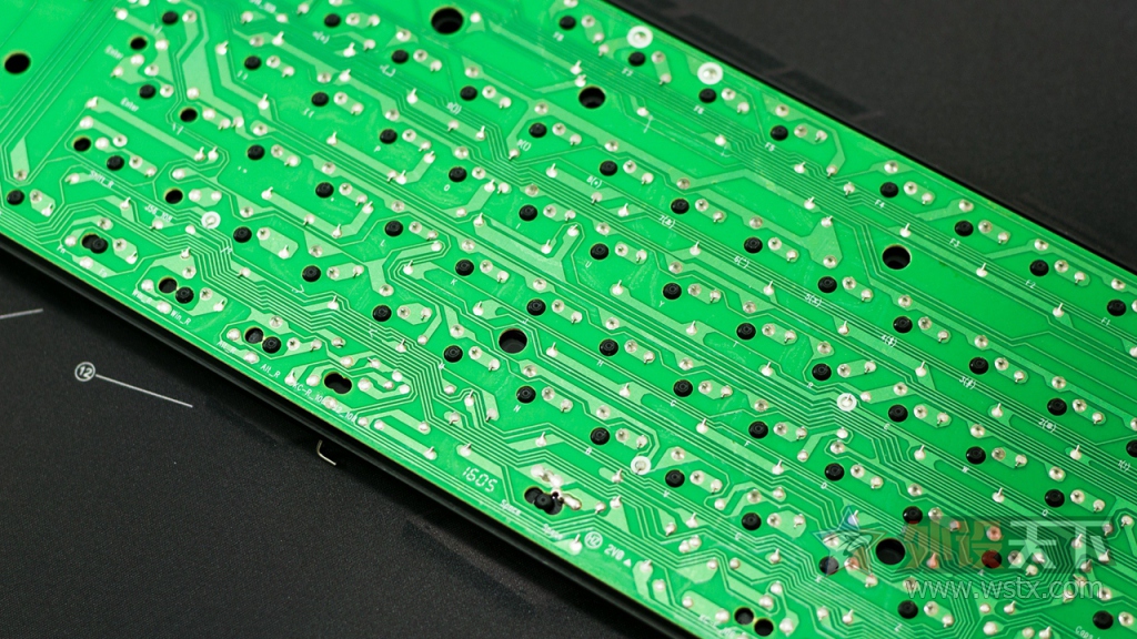 酷冷至尊xt红轴,烧友的点评