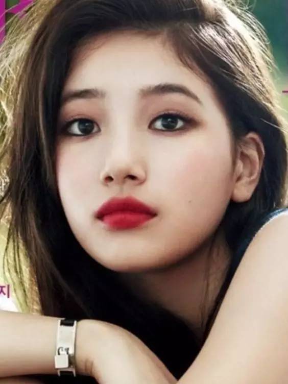 大红唇特别显老,大红唇真的很考验气质