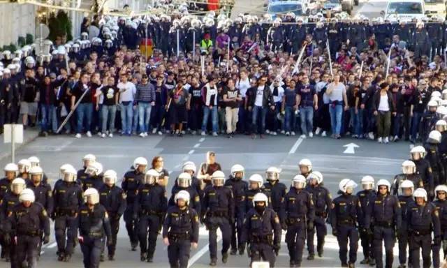 俄足球流氓,俄罗斯世界杯足球流氓