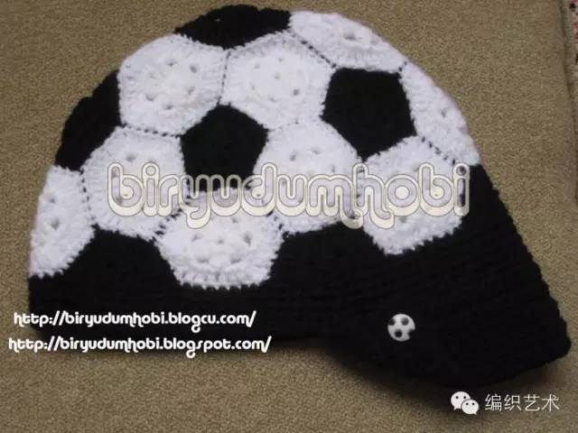 新款堆堆帽钩针图解,毛线钩针足球挂件文字图解