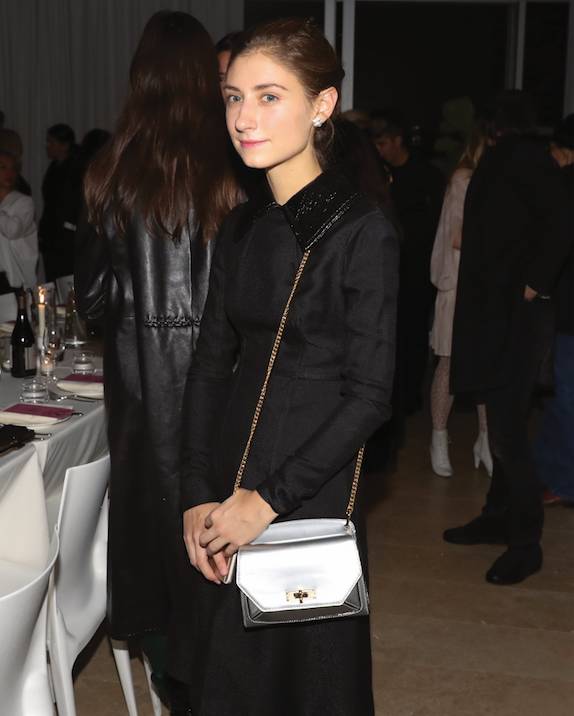 适合所有人最简单穿搭,很随意但是好看的穿搭