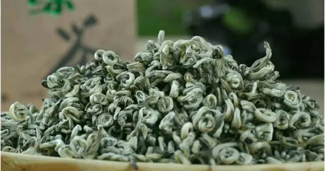 别找了！新城各大批发市场的攻略都在这了，置办年货看过来~