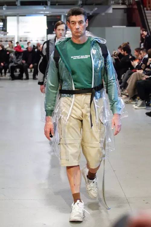 vetements最新款,vetements经典款