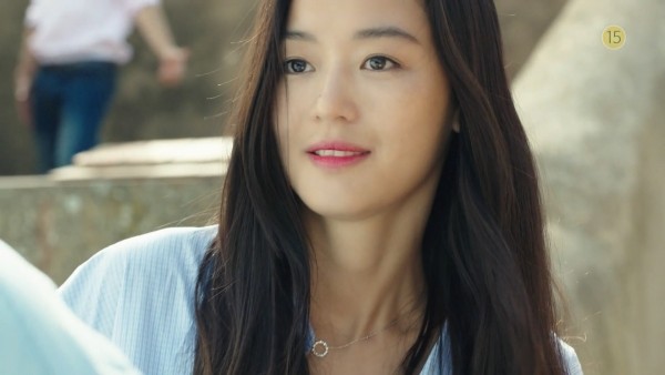 最火的唇妆教程,3d立体唇妆画法视频