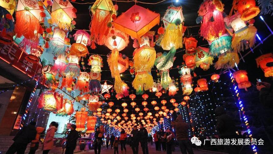 直击各地元宵节活动,广西元宵节活动有哪些