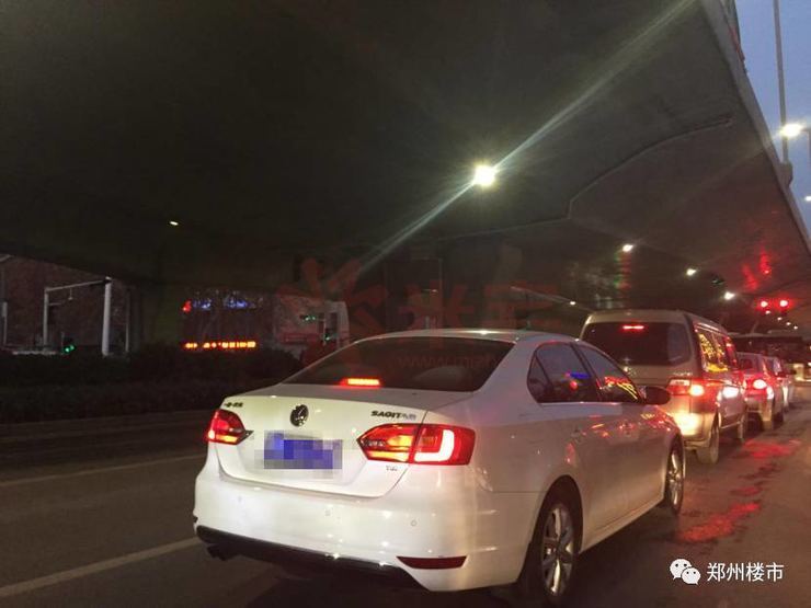 为啥郑州地铁没有四通八达,郑州地铁为何人这么多这么拥堵