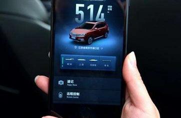 钥匙锁车里千万别砸玻璃,钥匙锁车里怎么不砸玻璃