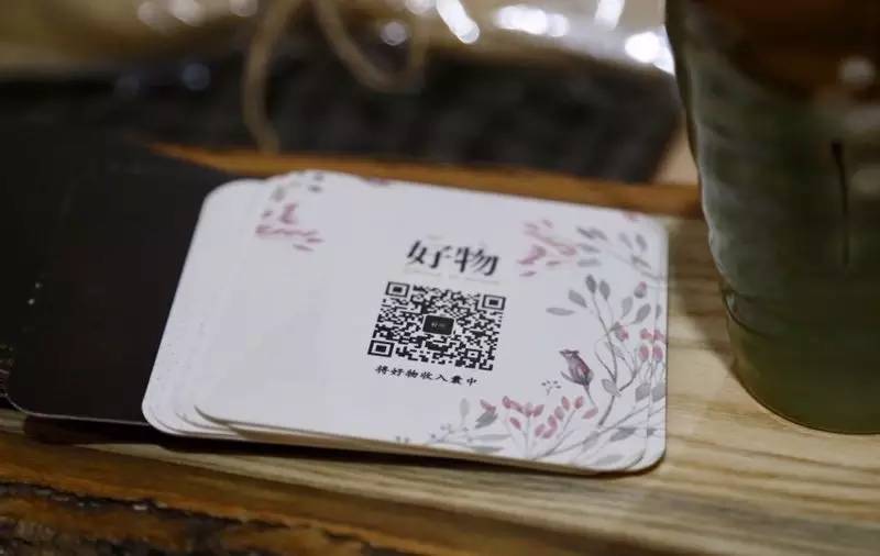 我从不相信一见钟情直到遇见了你,我不相信一见钟情我相信日久生情