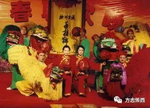 欢天喜地过大年腰鼓,欢天喜地过大年视频