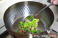 西兰花藜麦饭团,橄榄油西兰花汁