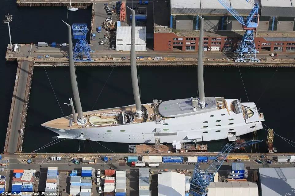 全球在建的最大的超级帆船游艇,全球最大的超级货轮