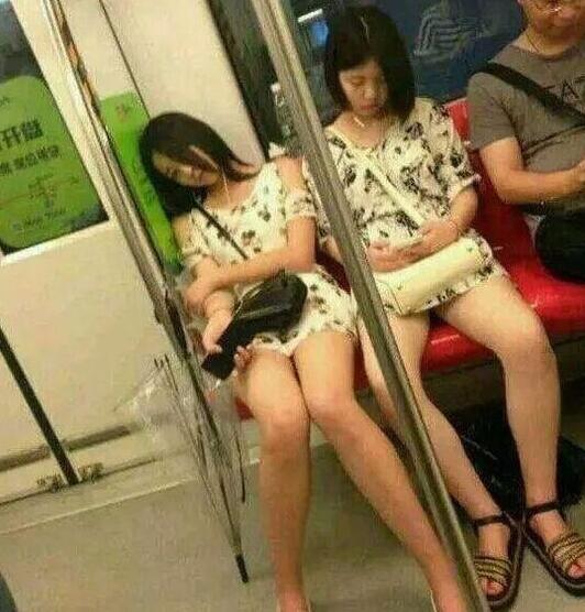 淘宝衣服买家秀跟卖家秀哪个好看,为什么卖家秀和买家秀差别这么大