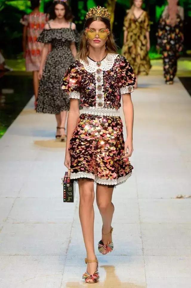 三个月内两次登上VogueParis,这个新秀前途无量