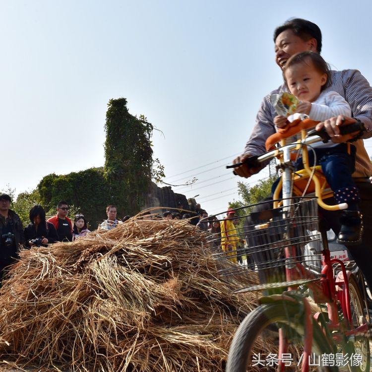 普宁老方村迎神跳火堆,普宁民俗跳火马