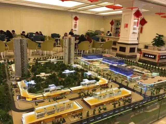 到成都的街上走一走,到成都的街道走一走