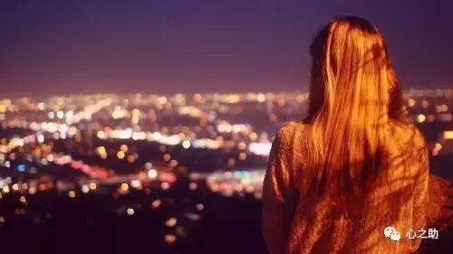 为何现在的女人越来越强势,为什么现在的女人越来越强势