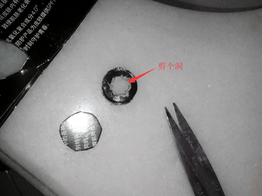 花洒墙里接头漏水解决方法,顶部花洒漏水教你一招轻松修好