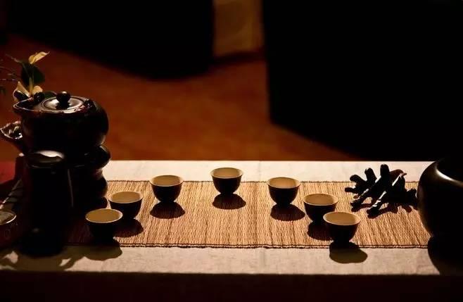 春来怒江,春来了原唱春雷现场版