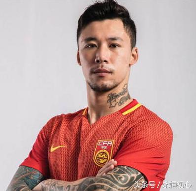 中国足球运动员都开什么车,开着豪车去东方