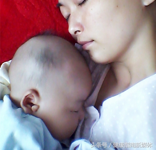 新生儿耳朵长个小附耳怎么造成的,5岁男童耳朵长副耳要住院吗