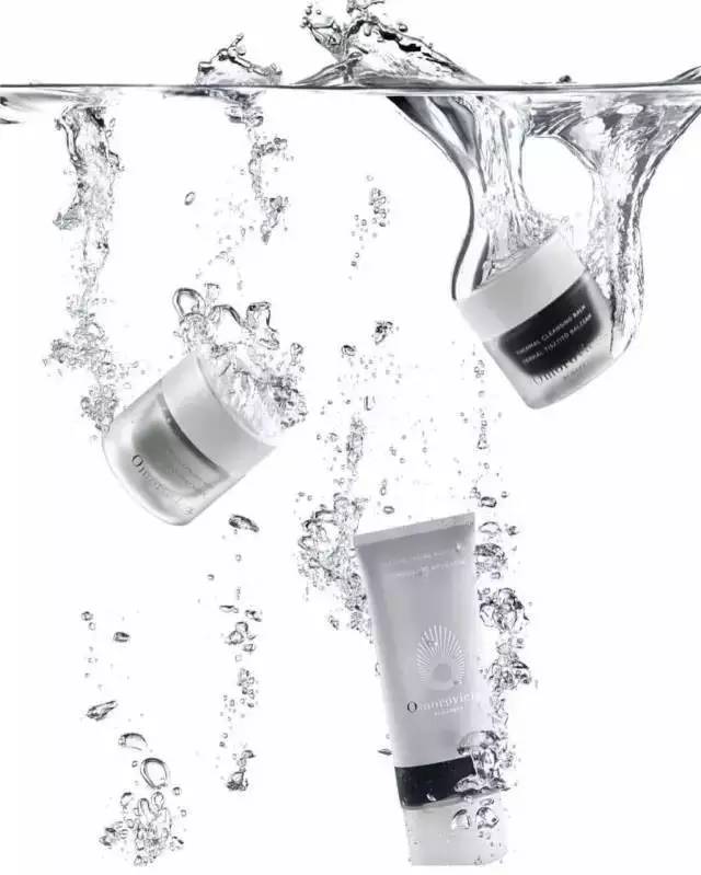 暗沉的痘痘,长痘痘的脸怎么拯救下去