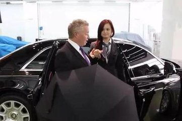 劳斯莱斯上面的雨伞几块钱一个,劳斯莱斯雨伞分别在什么位置