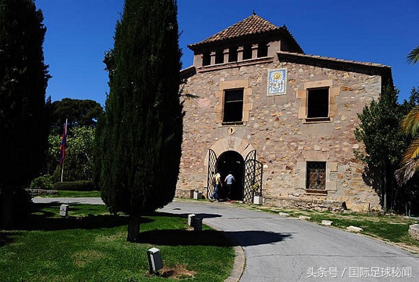 巨星“采石场”拉玛西亚是什么样的？