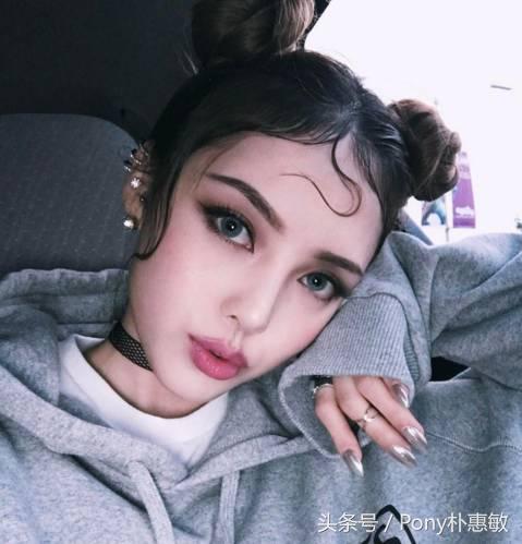 pony化妆师给路人化妆,pony教化妆软件