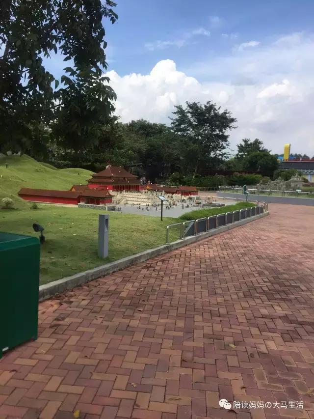 乐高主题乐园游玩攻略,新山乐高乐园一天能玩完吗