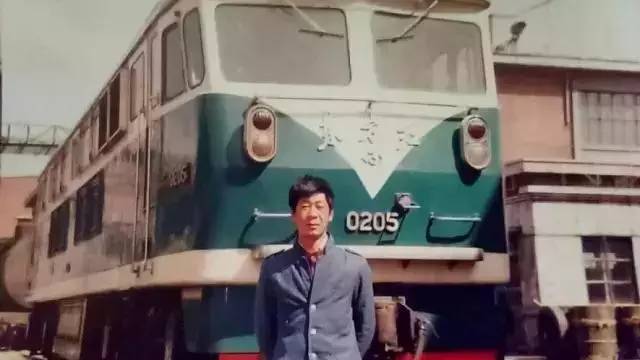 昨天过节又被虐了吧，快读十篇好文章恢复元气