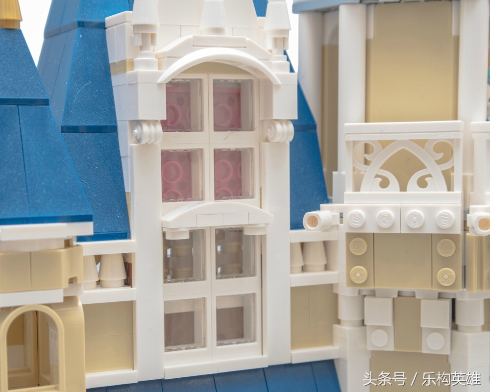 迪士尼乐高城堡对比,乐高新旧迪士尼城堡推荐